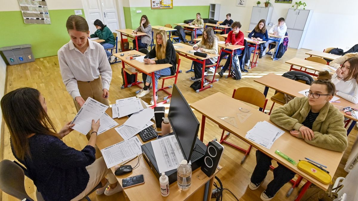 Na pražské střední školy bude od září moci nastoupit o 600 prváků více než loni